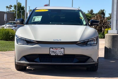 2024 Kia EV6 Wind