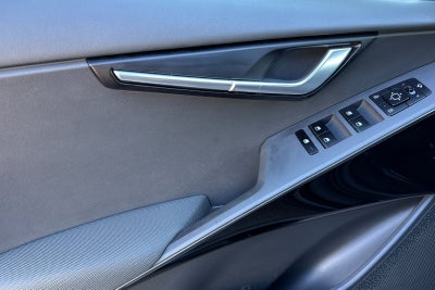2024 Kia Niro EX Touring