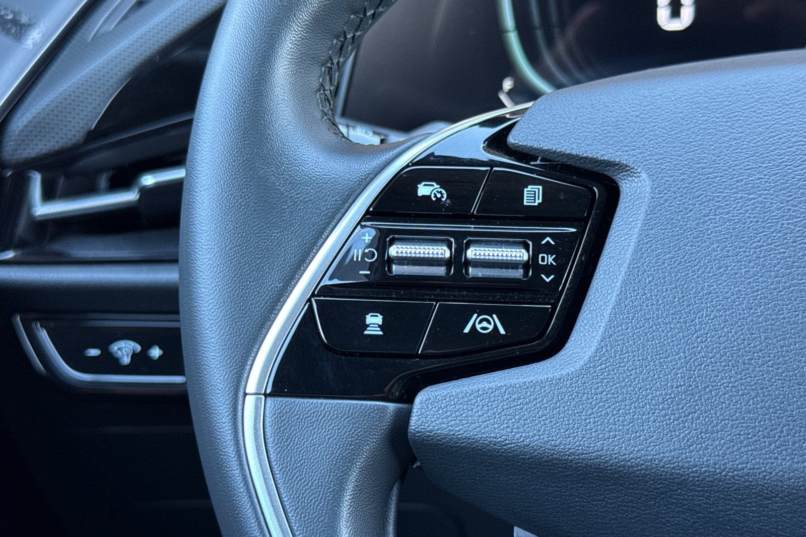 2024 Kia Niro EX Touring