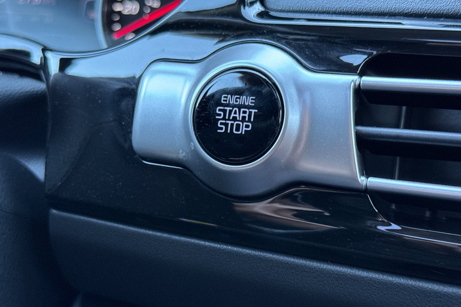 2023 Kia Seltos SX