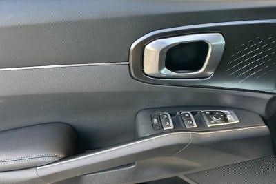 2022 Kia Sorento Hybrid EX