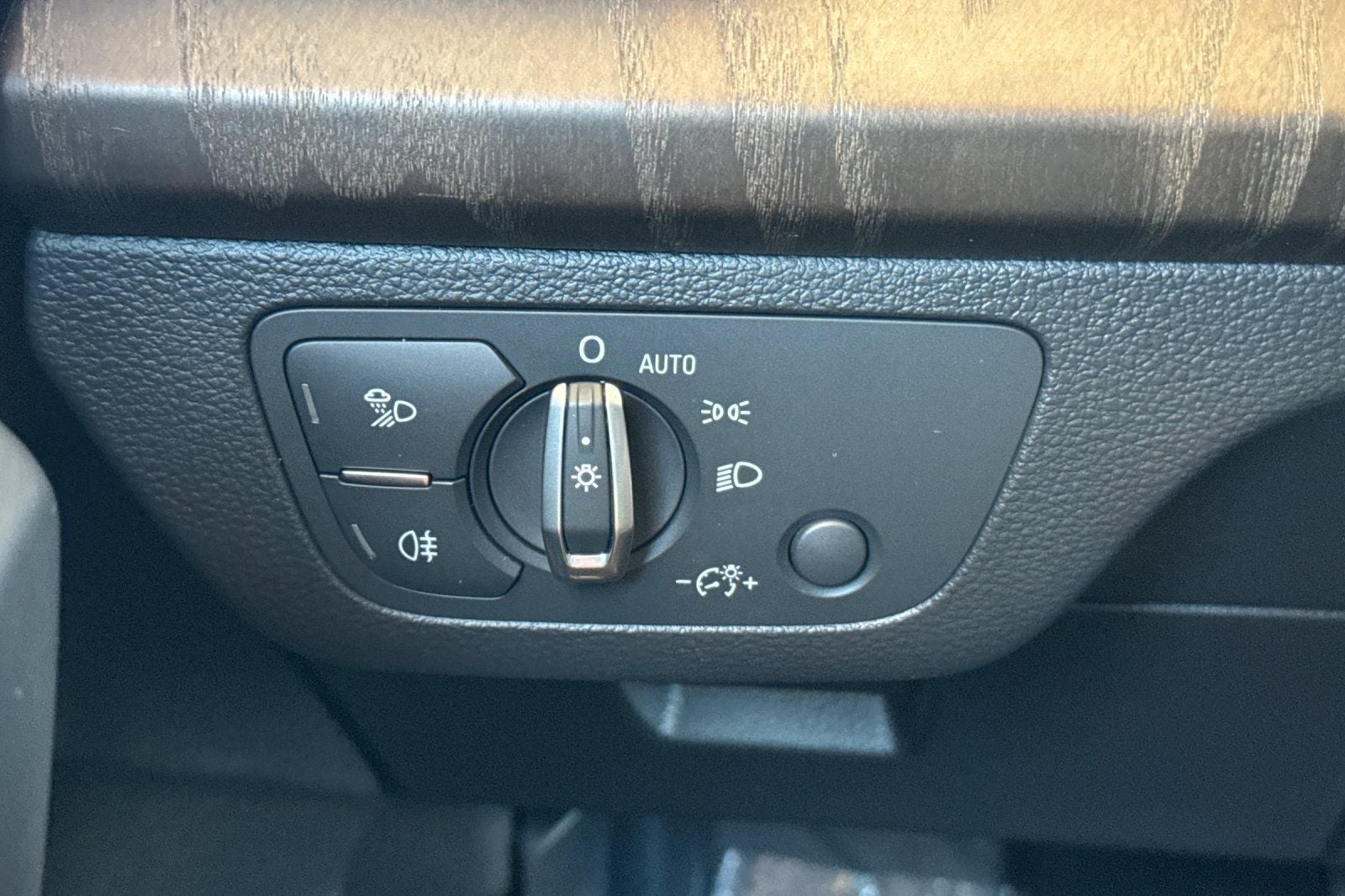 2018 Audi Q5 2.0T Premium Plus quattro