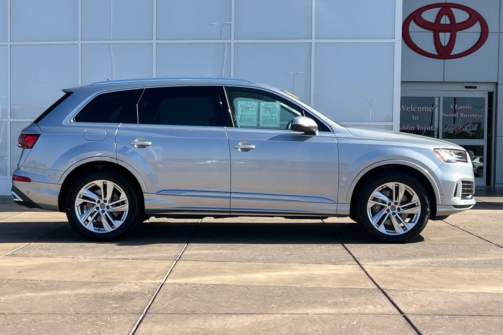 2020 Audi Q7 45 Premium Plus quattro