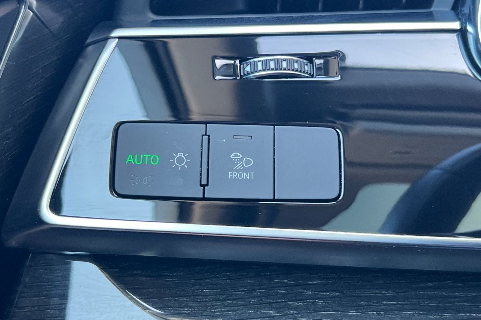 2020 Audi Q7 45 Premium Plus quattro
