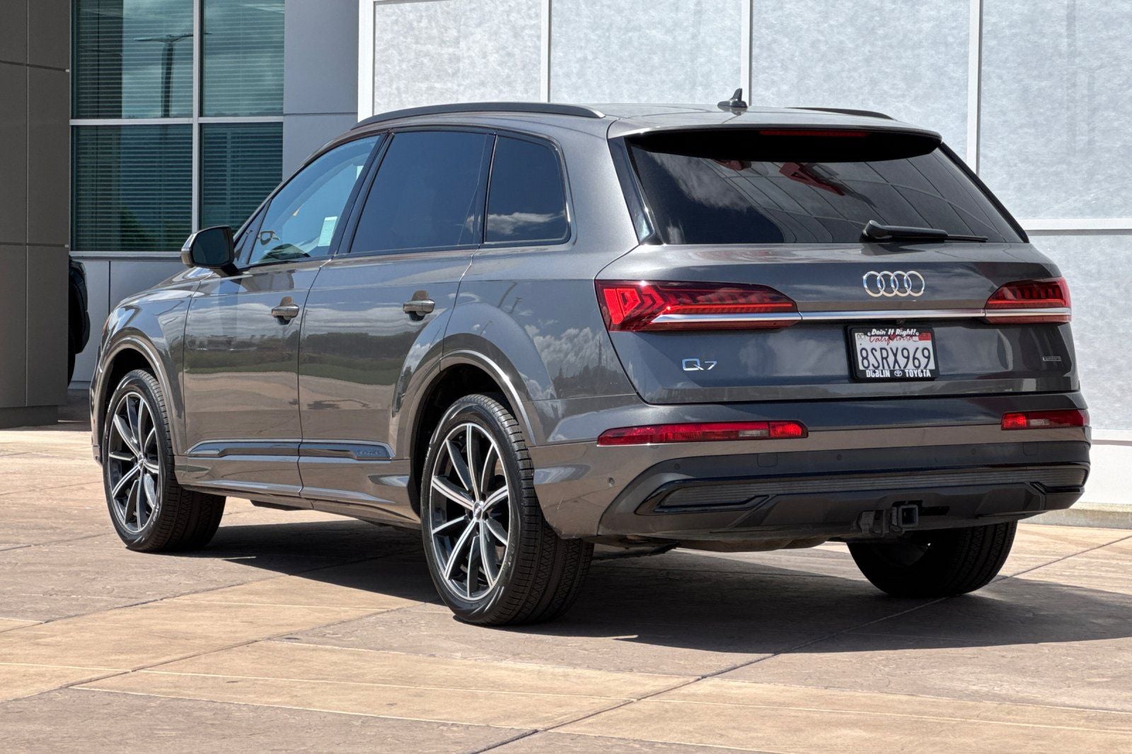 2021 Audi Q7 55 Premium Plus quattro