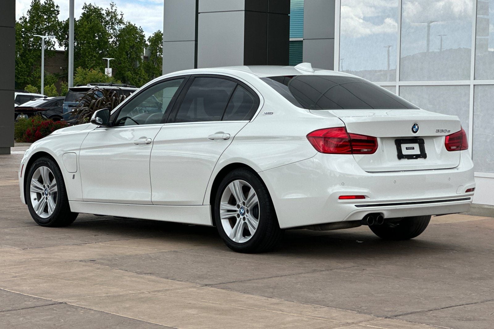 2018 BMW 3 Series 330e iPerformance