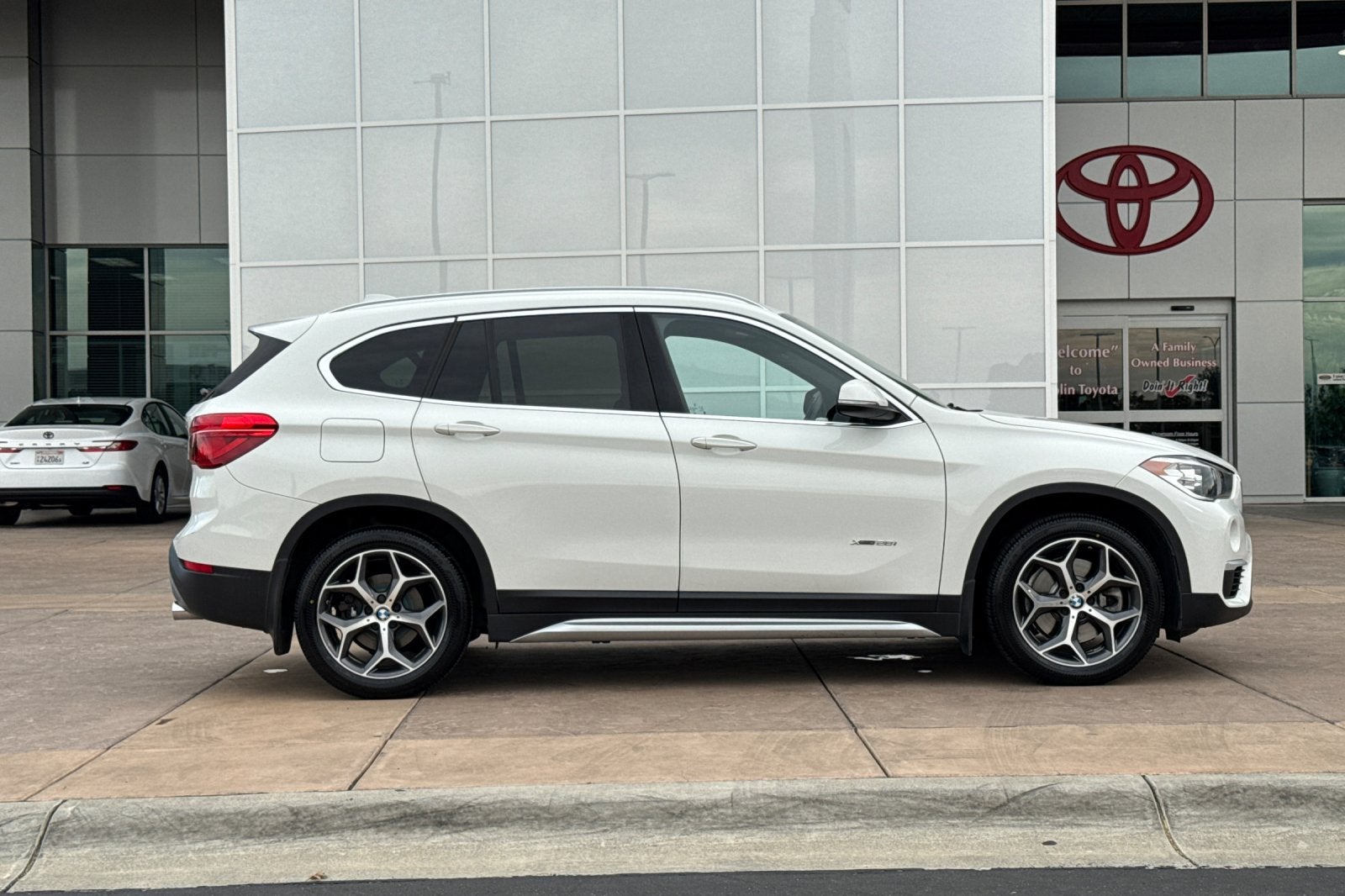2018 BMW X1 xDrive28i