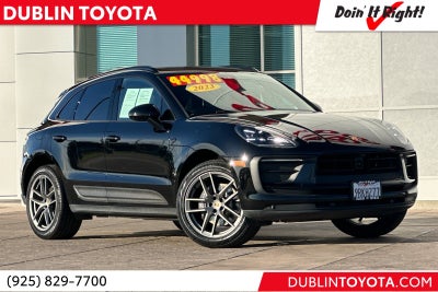 2023 Porsche Macan Base