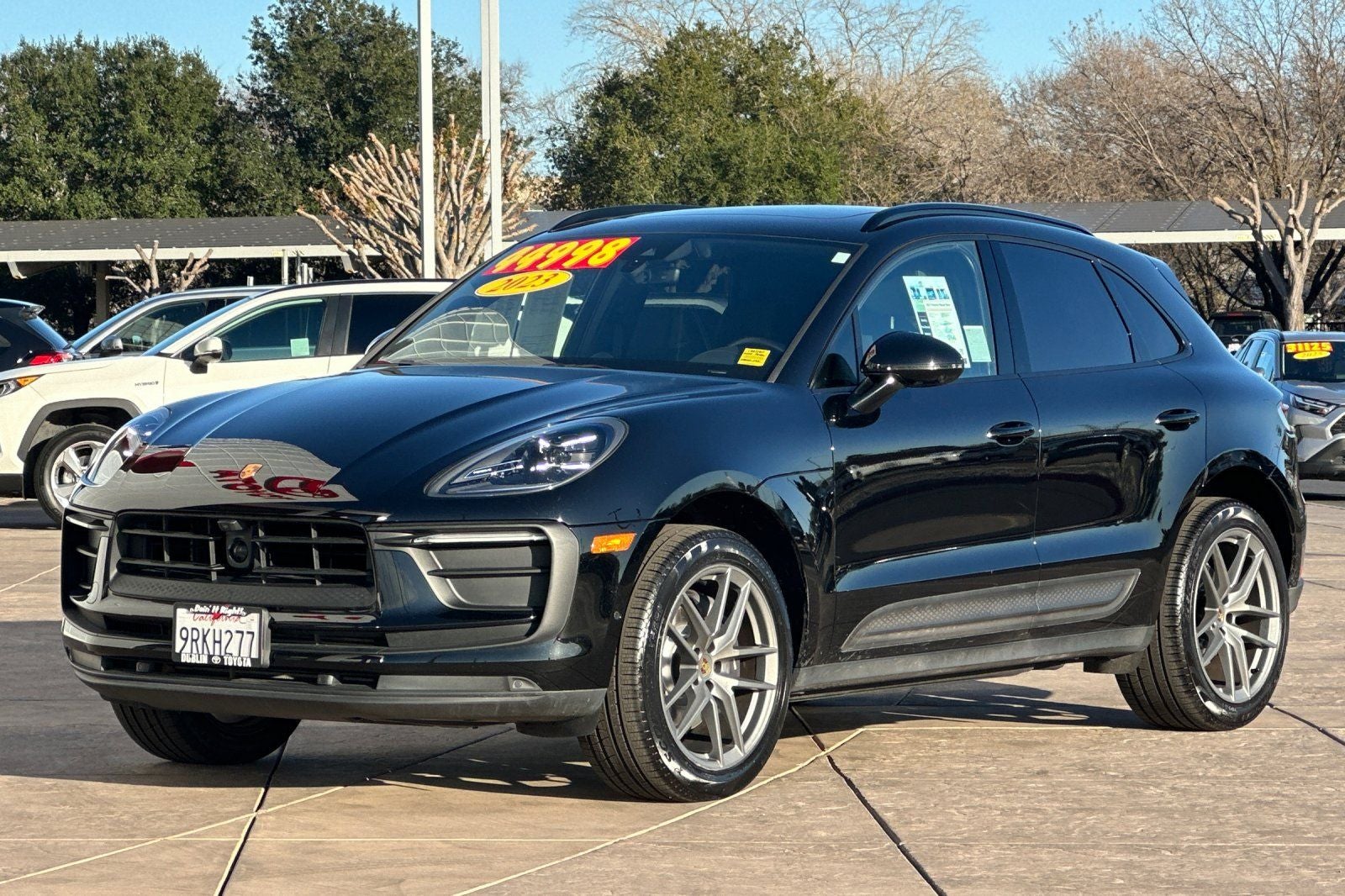 2023 Porsche Macan Base