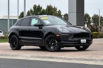 2022 Porsche Macan Base