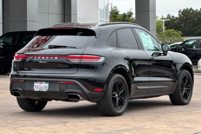 2022 Porsche Macan Base