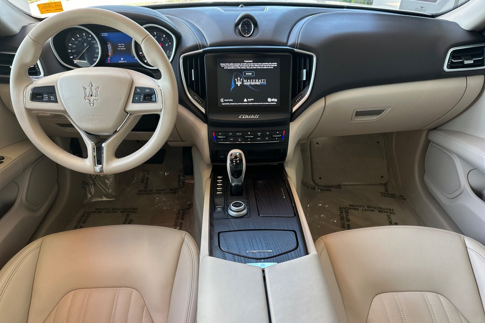 2018 Maserati Ghibli 