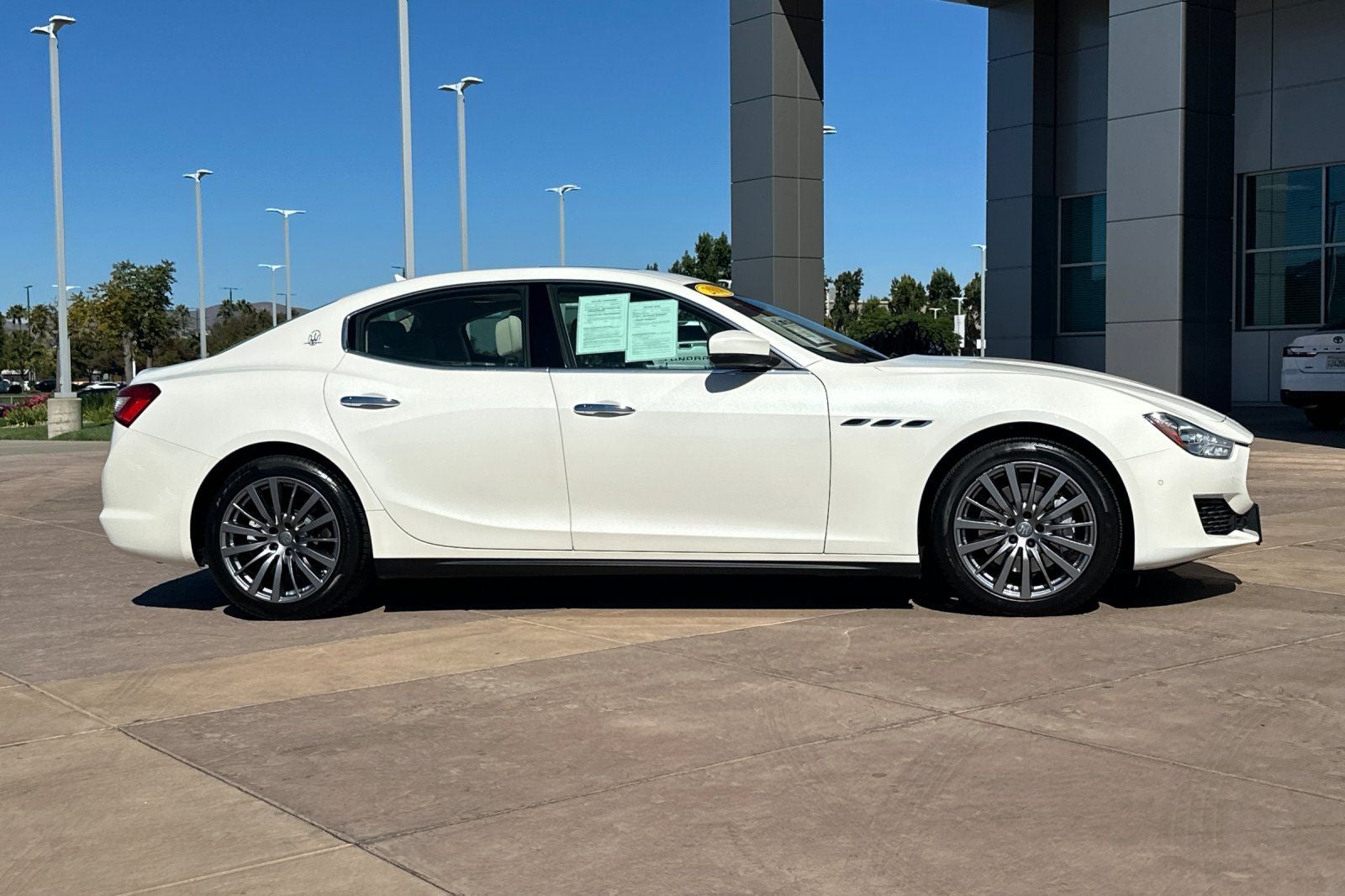 2018 Maserati Ghibli 