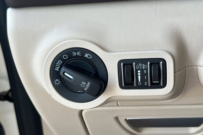 2018 Maserati Ghibli 