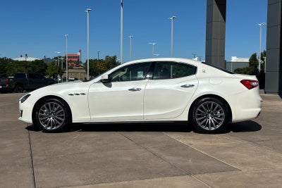 2018 Maserati Ghibli 