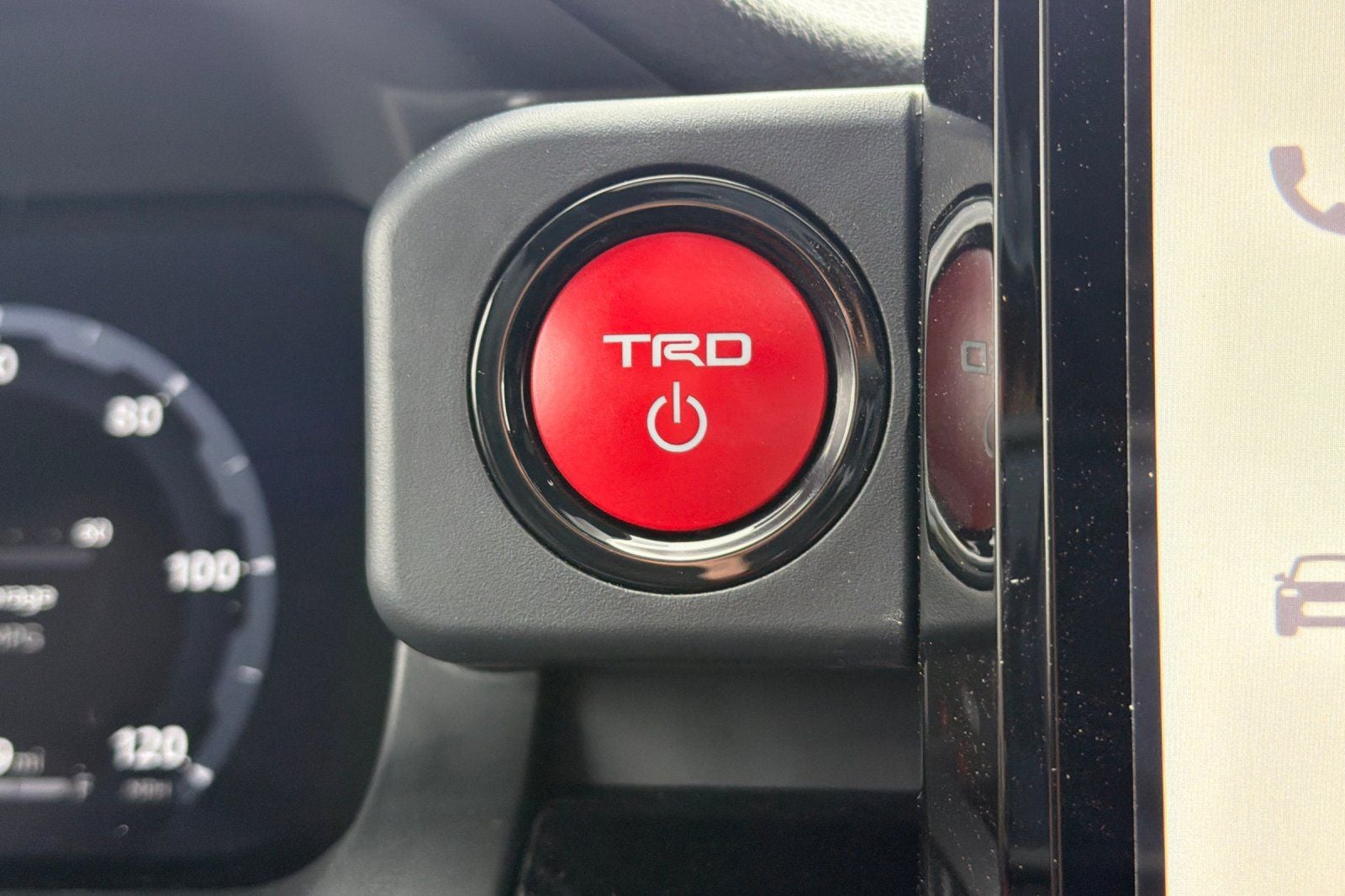 2026 Toyota Tacoma i-FORCE MAX Tacoma TRD Pro