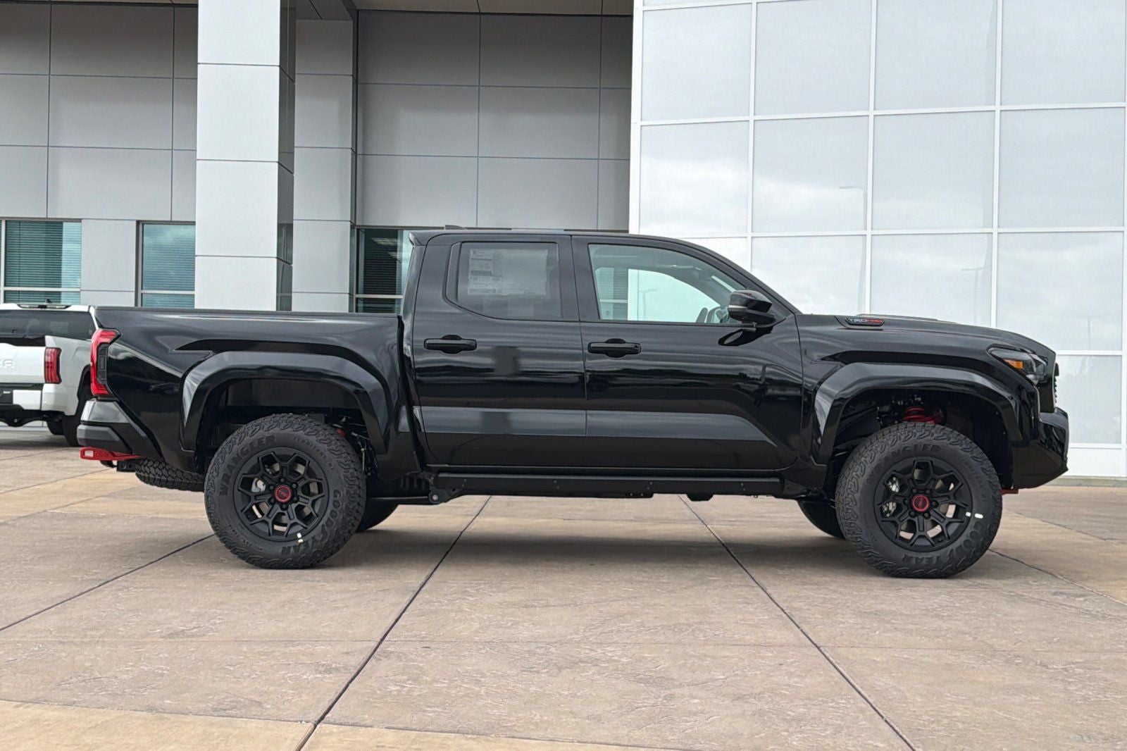 2026 Toyota Tacoma i-FORCE MAX Tacoma TRD Pro