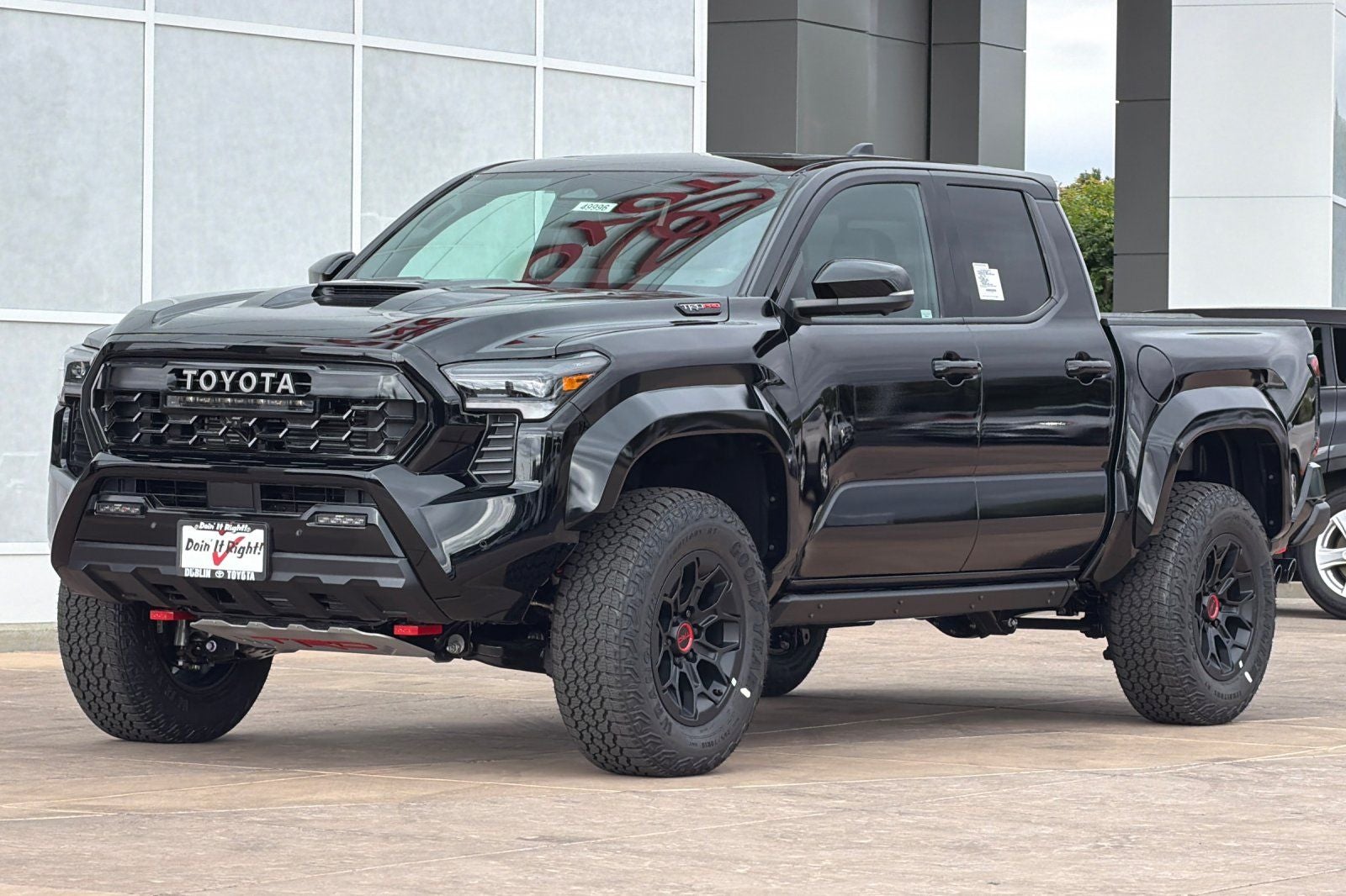 2026 Toyota Tacoma i-FORCE MAX Tacoma TRD Pro