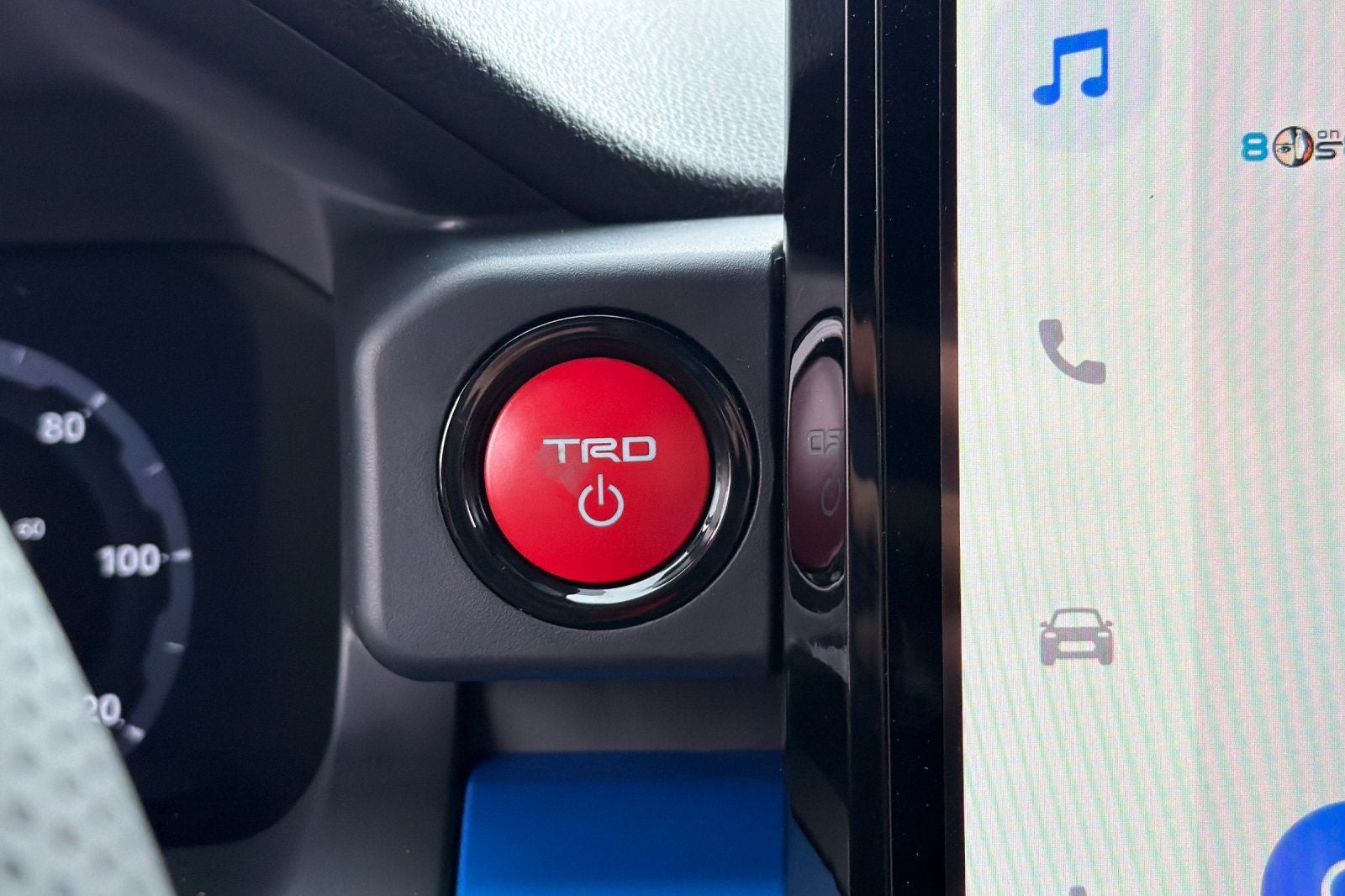 2026 Toyota Tacoma i-FORCE MAX Tacoma TRD Off-Road