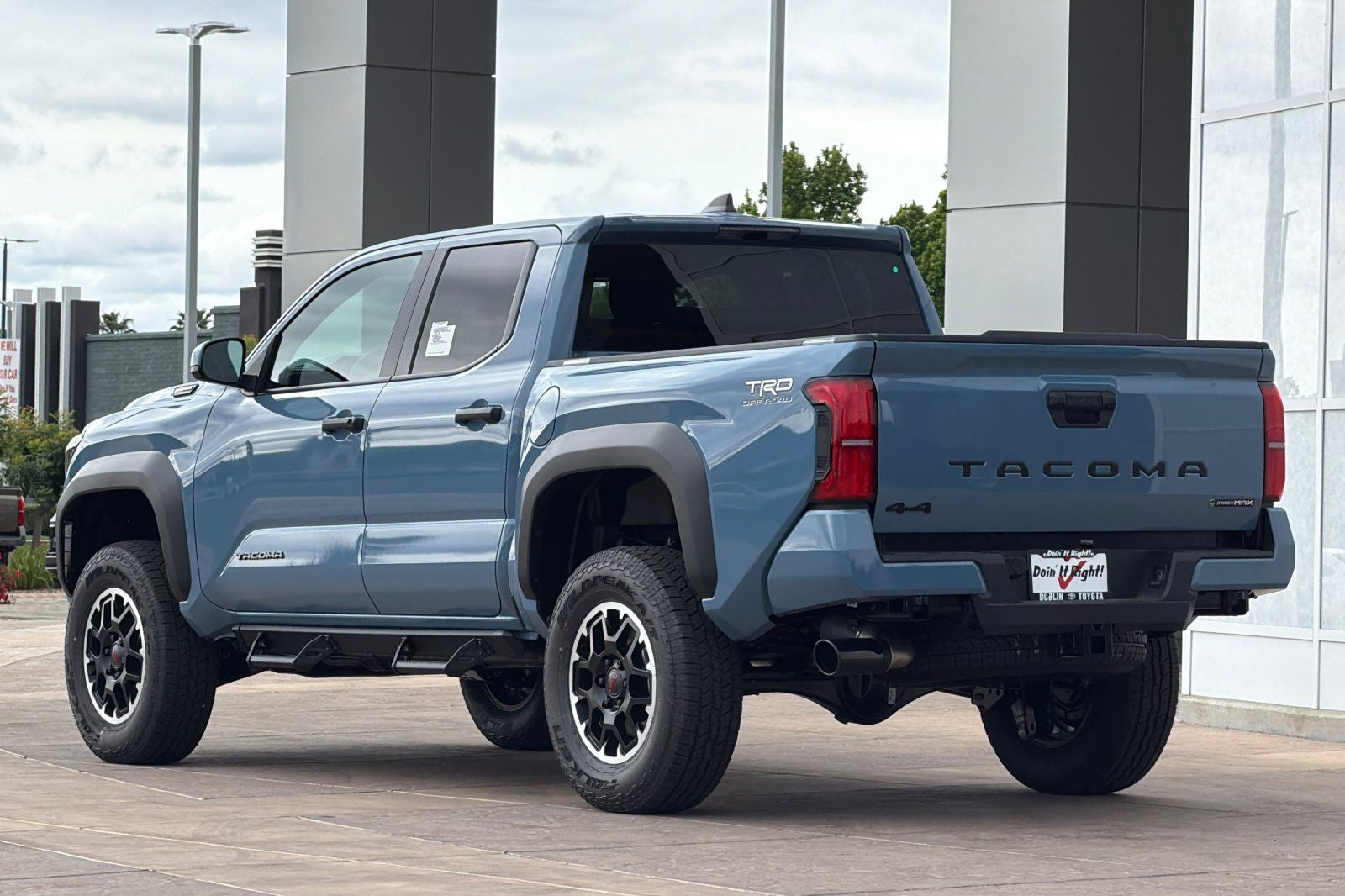 2026 Toyota Tacoma i-FORCE MAX Tacoma TRD Off-Road