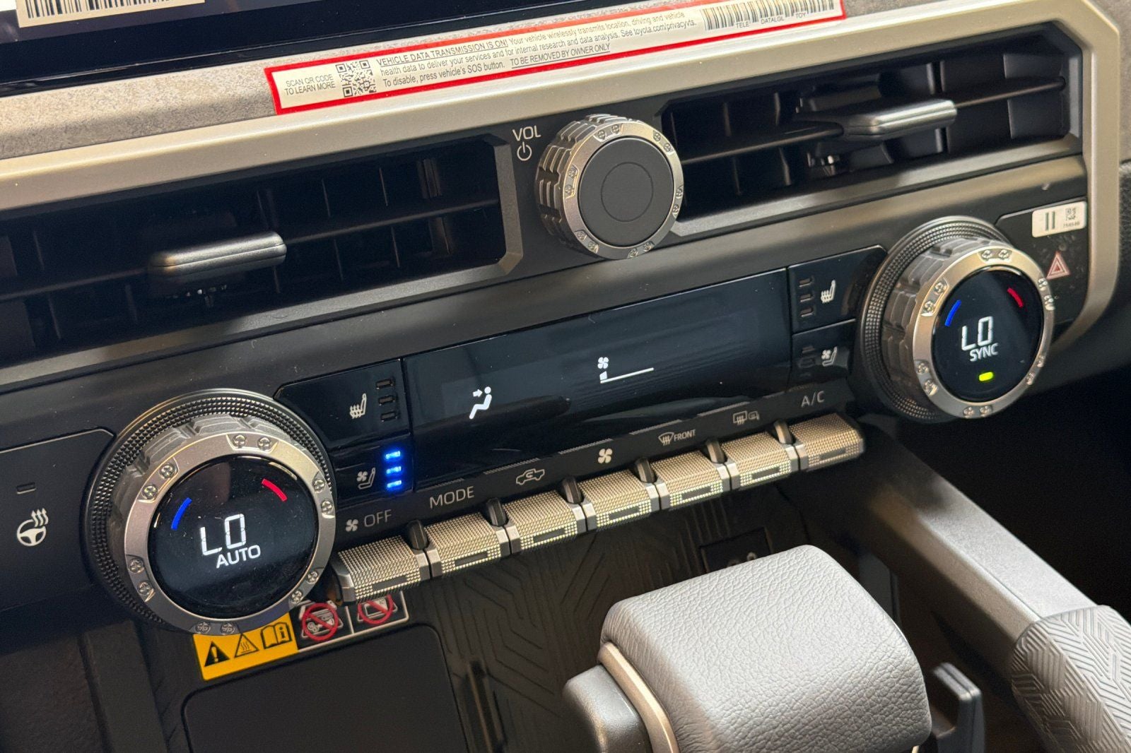 2026 Toyota Tacoma i-FORCE MAX Tacoma Trailhunter