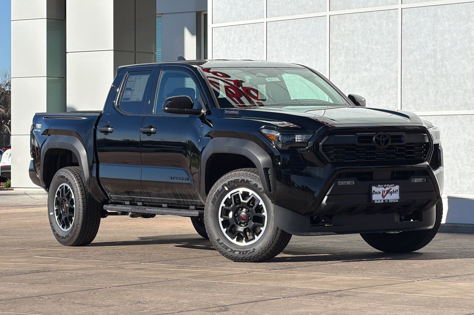 2025 Toyota Tacoma i-FORCE MAX Tacoma TRD Off-Road
