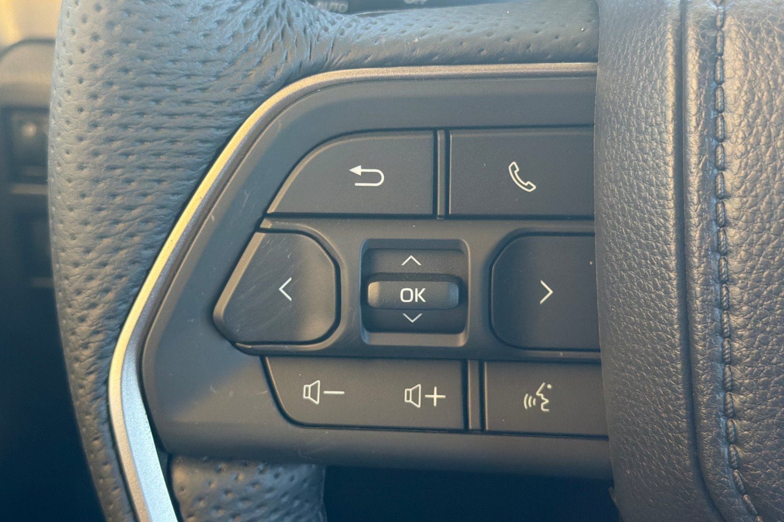 2025 Toyota Tacoma i-FORCE MAX Tacoma TRD Off-Road