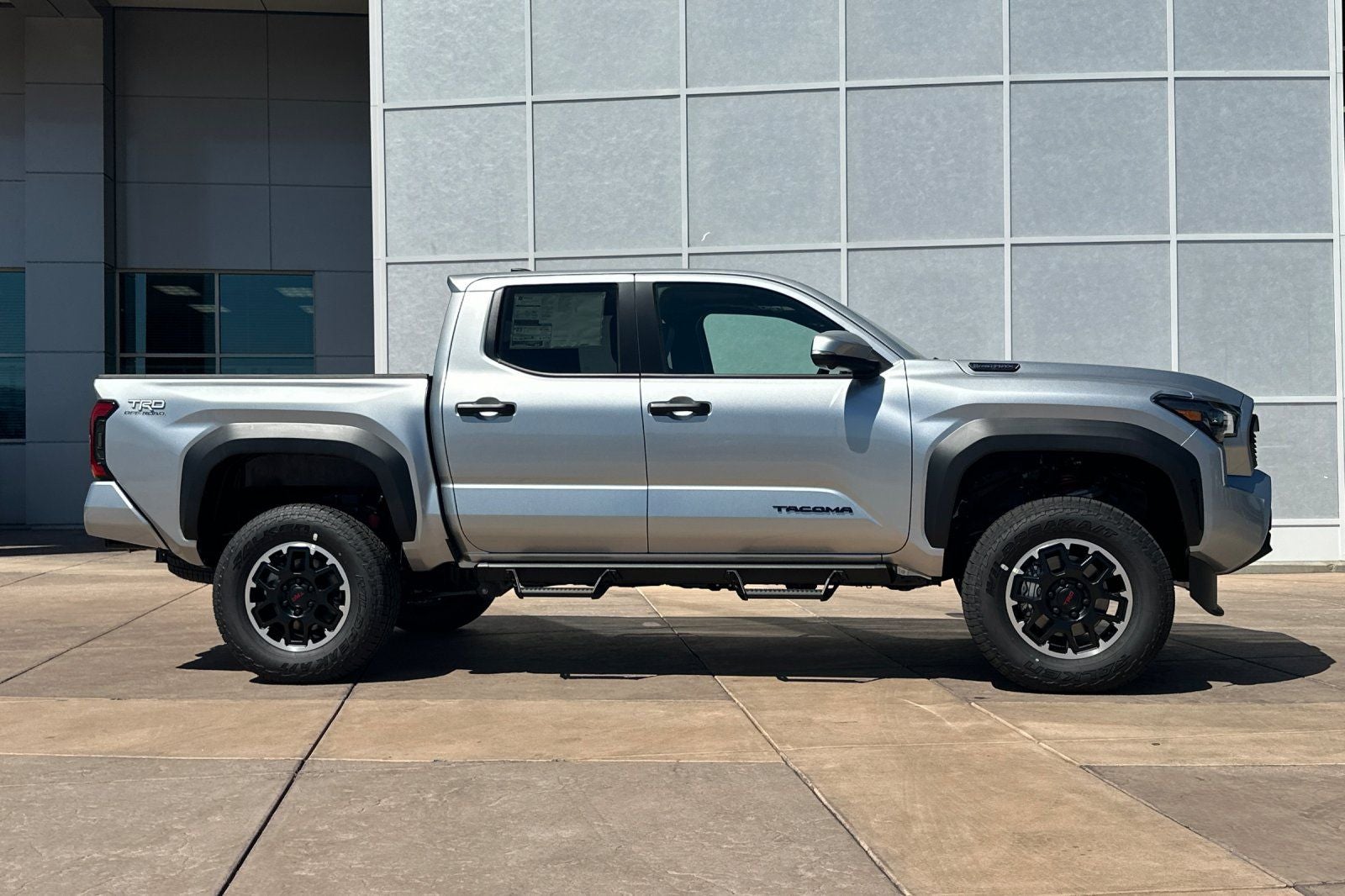 2026 Toyota Tacoma i-FORCE MAX Tacoma TRD Off-Road