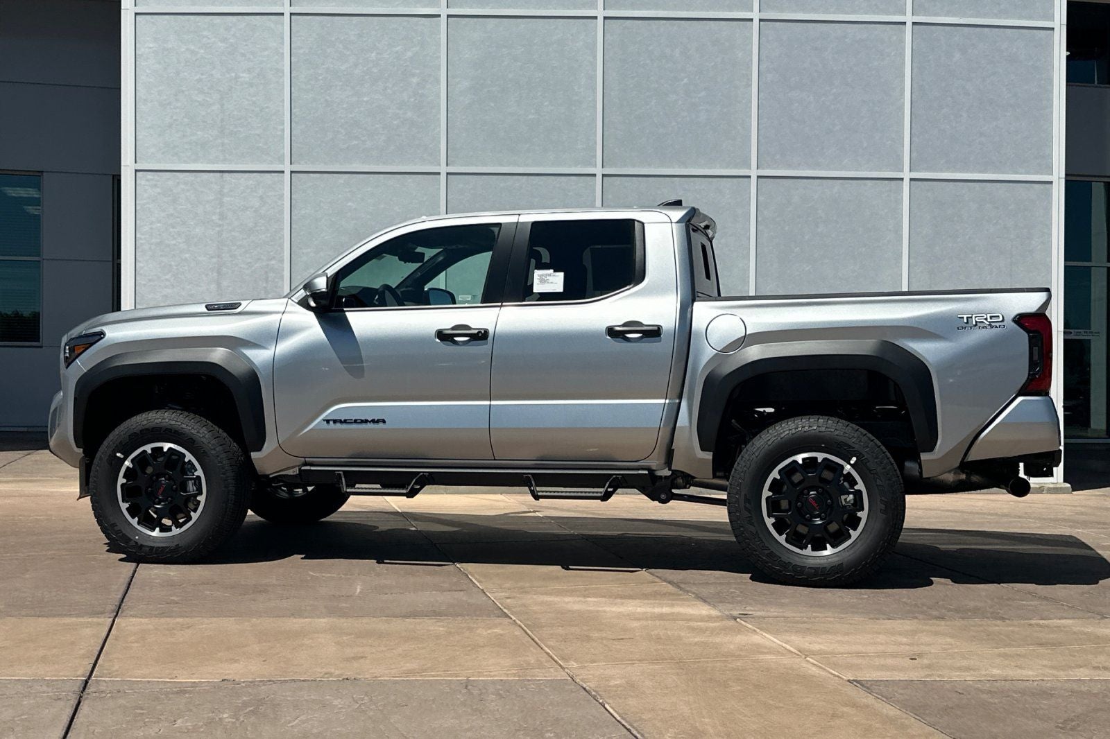 2026 Toyota Tacoma i-FORCE MAX Tacoma TRD Off-Road