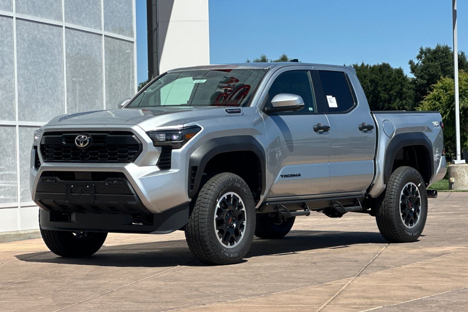 2026 Toyota Tacoma i-FORCE MAX Tacoma TRD Off-Road