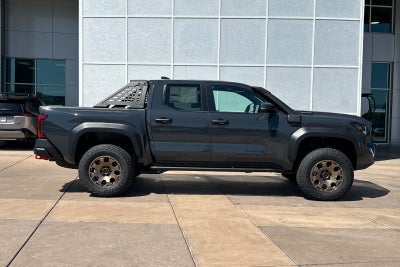 2026 Toyota Tacoma i-FORCE MAX Tacoma Trailhunter