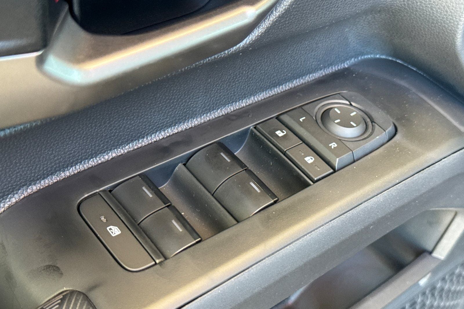 2026 Toyota Tacoma i-FORCE MAX Tacoma TRD Sport