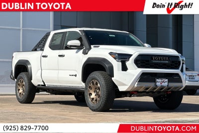 2026 Toyota Tacoma i-FORCE MAX Tacoma Trailhunter