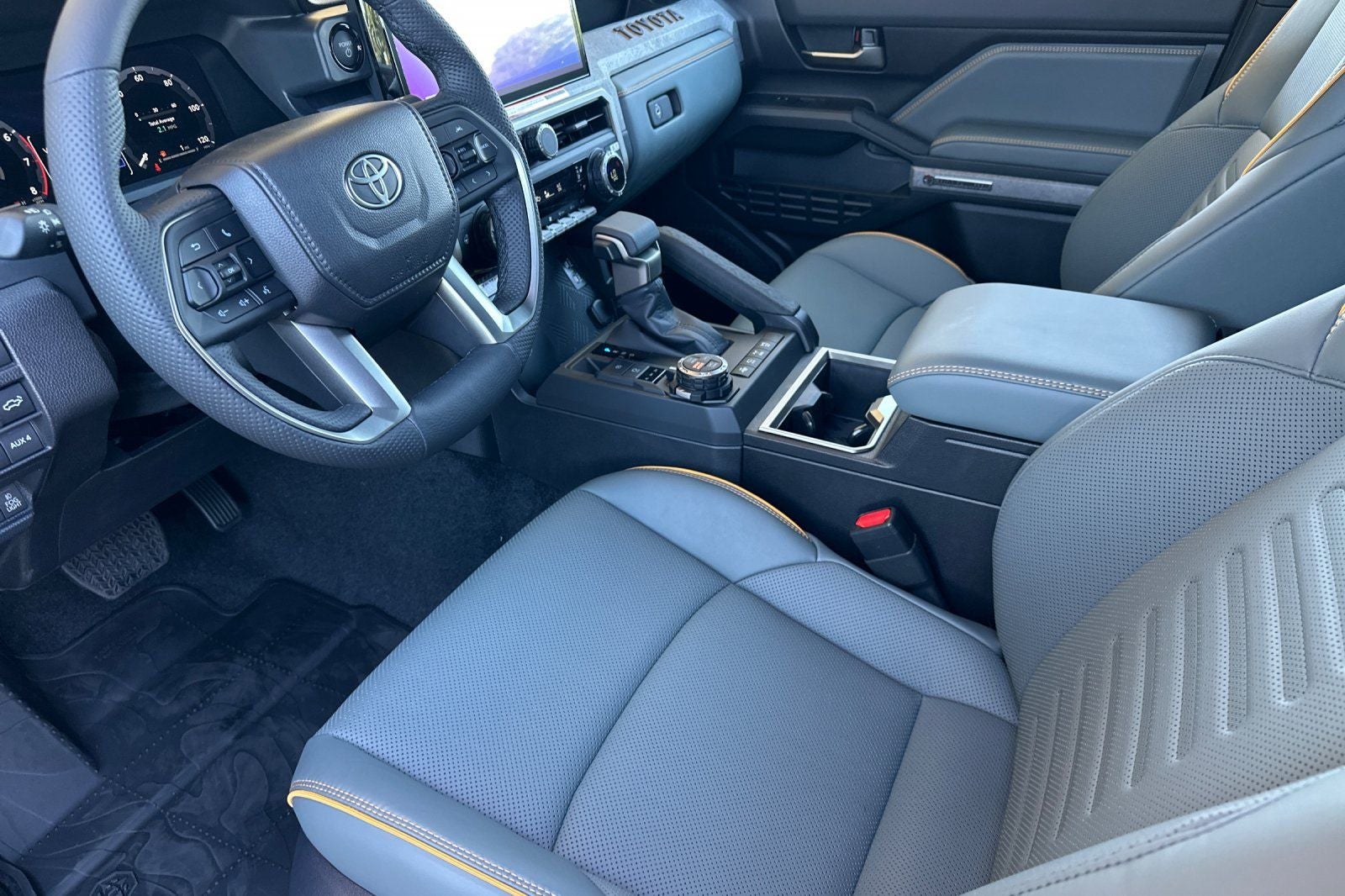 2026 Toyota Tacoma i-FORCE MAX Tacoma Trailhunter