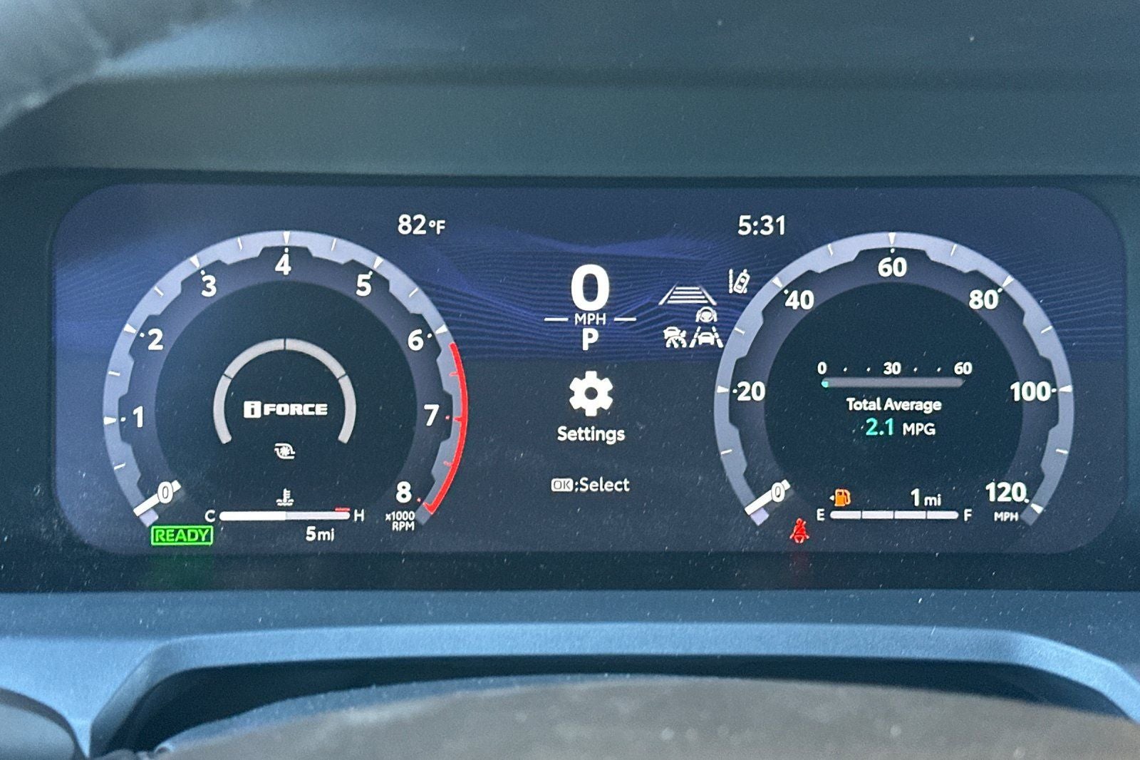 2026 Toyota Tacoma i-FORCE MAX Tacoma Trailhunter