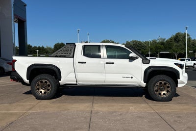 2026 Toyota Tacoma i-FORCE MAX Tacoma Trailhunter