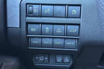 2026 Toyota Tacoma i-FORCE MAX Tacoma Trailhunter