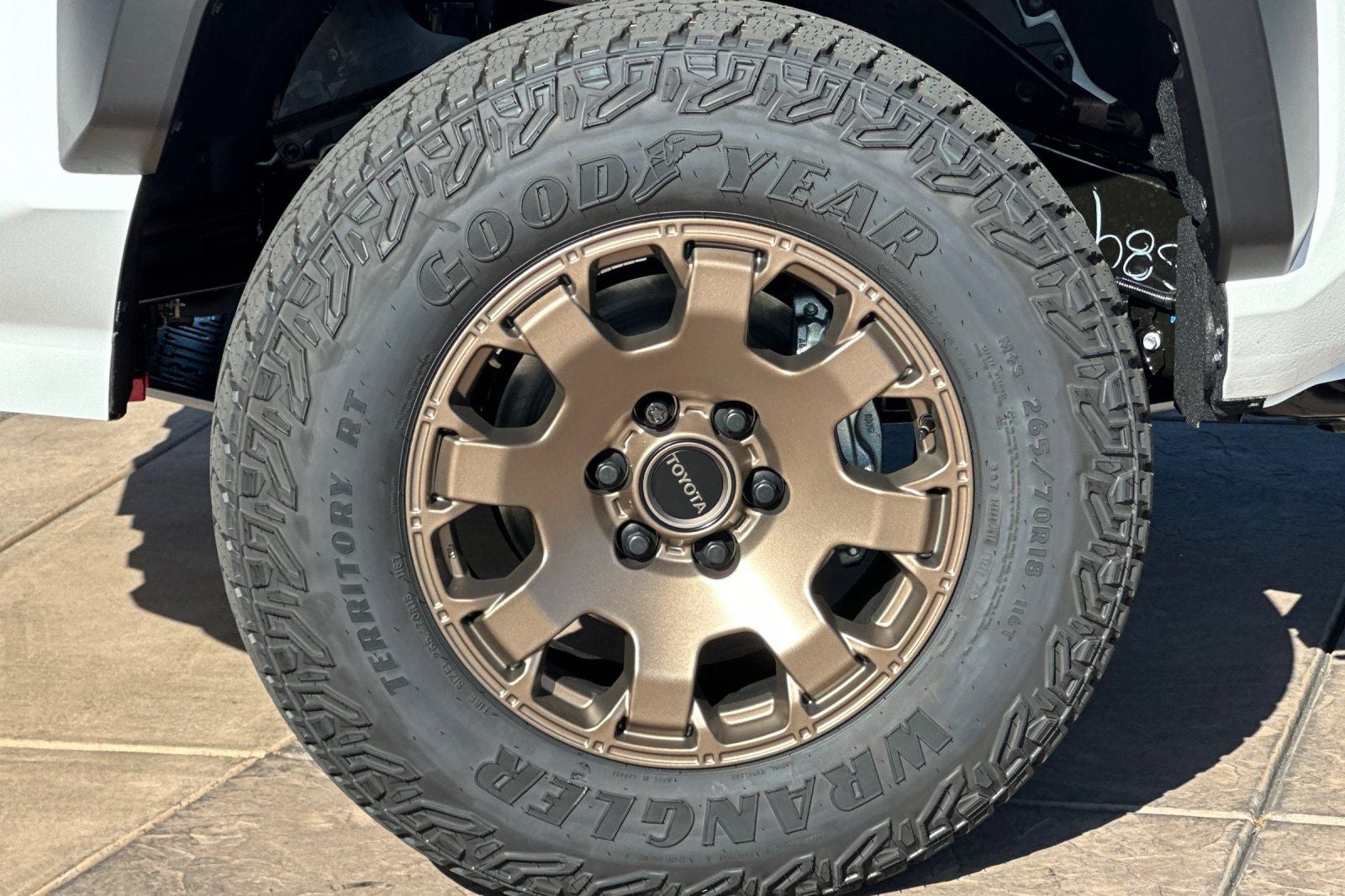 2026 Toyota Tacoma i-FORCE MAX Tacoma Trailhunter