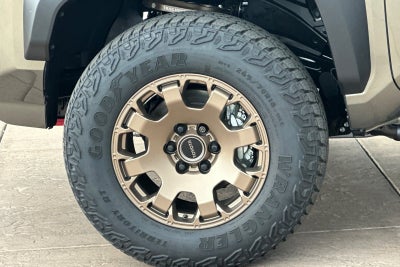 2026 Toyota Tacoma i-FORCE MAX Tacoma Trailhunter