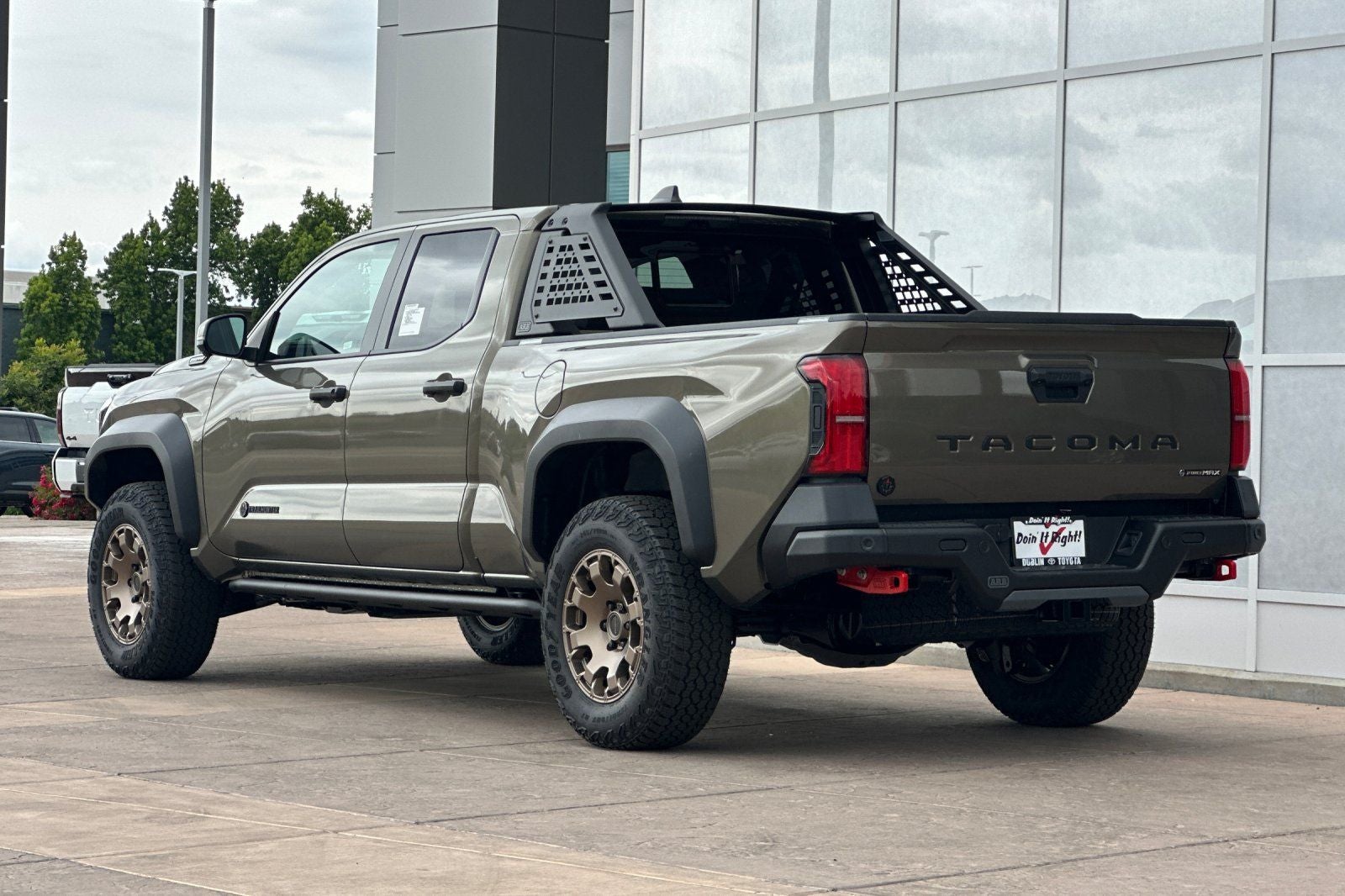 2026 Toyota Tacoma i-FORCE MAX Tacoma Trailhunter