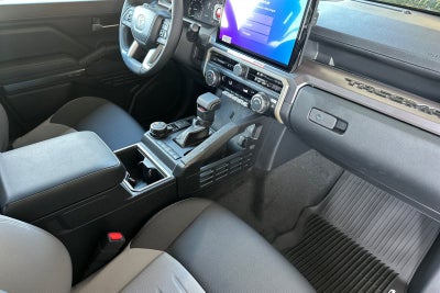 2025 Toyota Tacoma i-FORCE MAX Tacoma TRD Off-Road