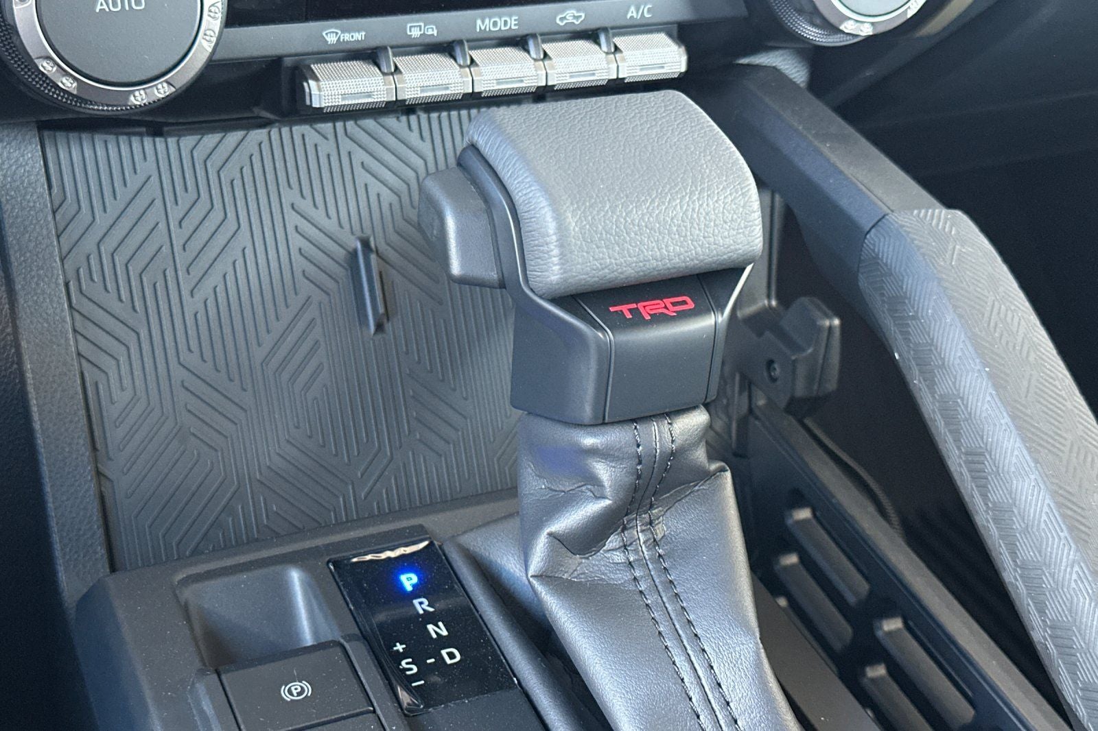 2025 Toyota Tacoma i-FORCE MAX Tacoma TRD Off-Road