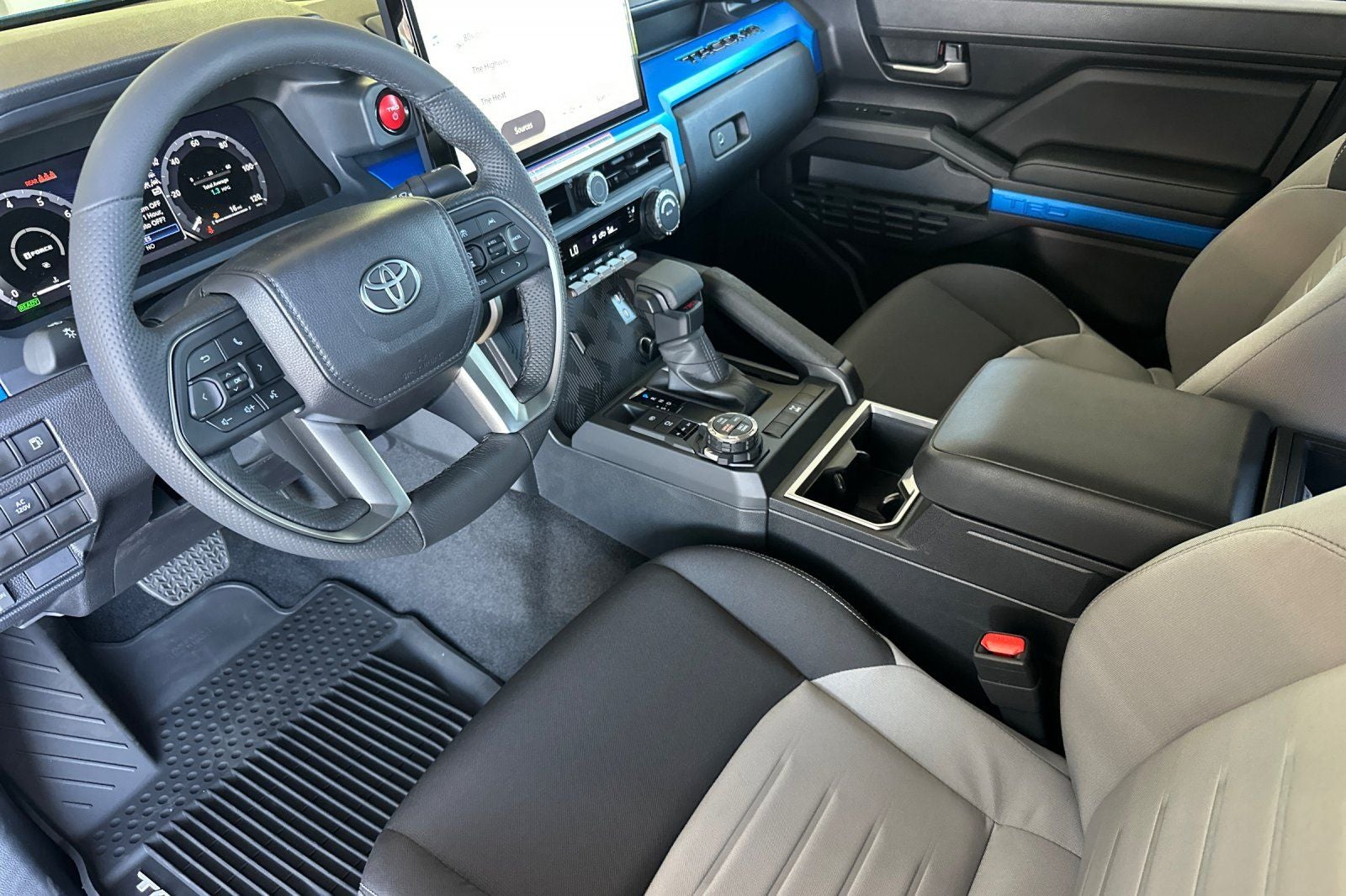 2026 Toyota Tacoma i-FORCE MAX Tacoma TRD Off-Road