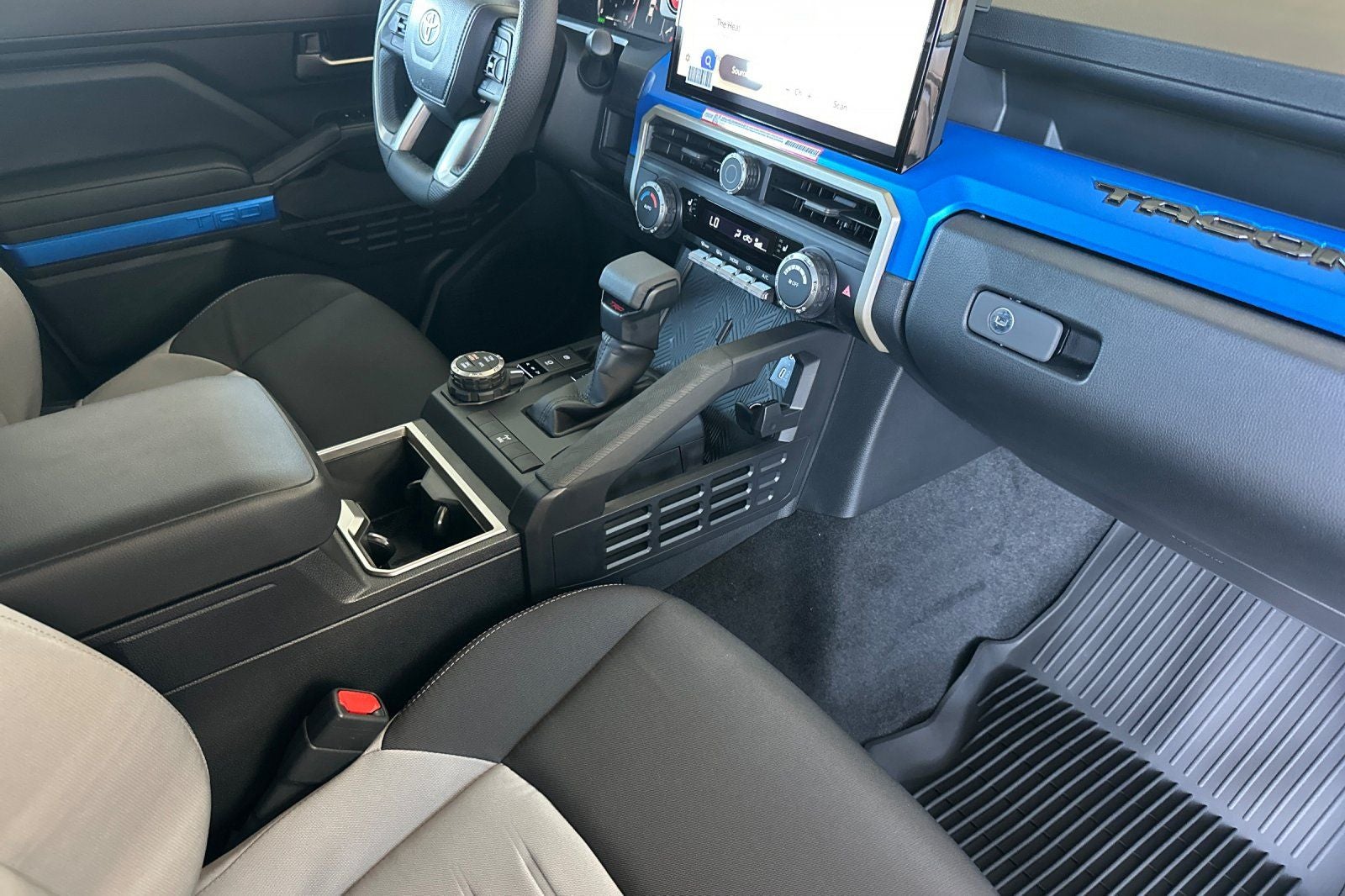 2026 Toyota Tacoma i-FORCE MAX Tacoma TRD Off-Road