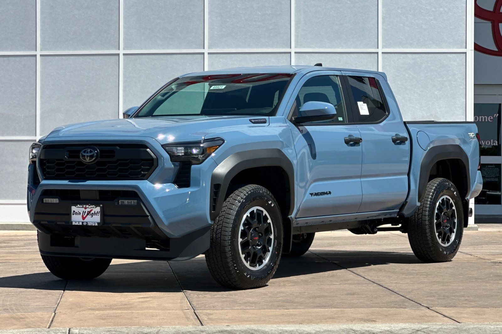 2026 Toyota Tacoma i-FORCE MAX Tacoma TRD Off-Road