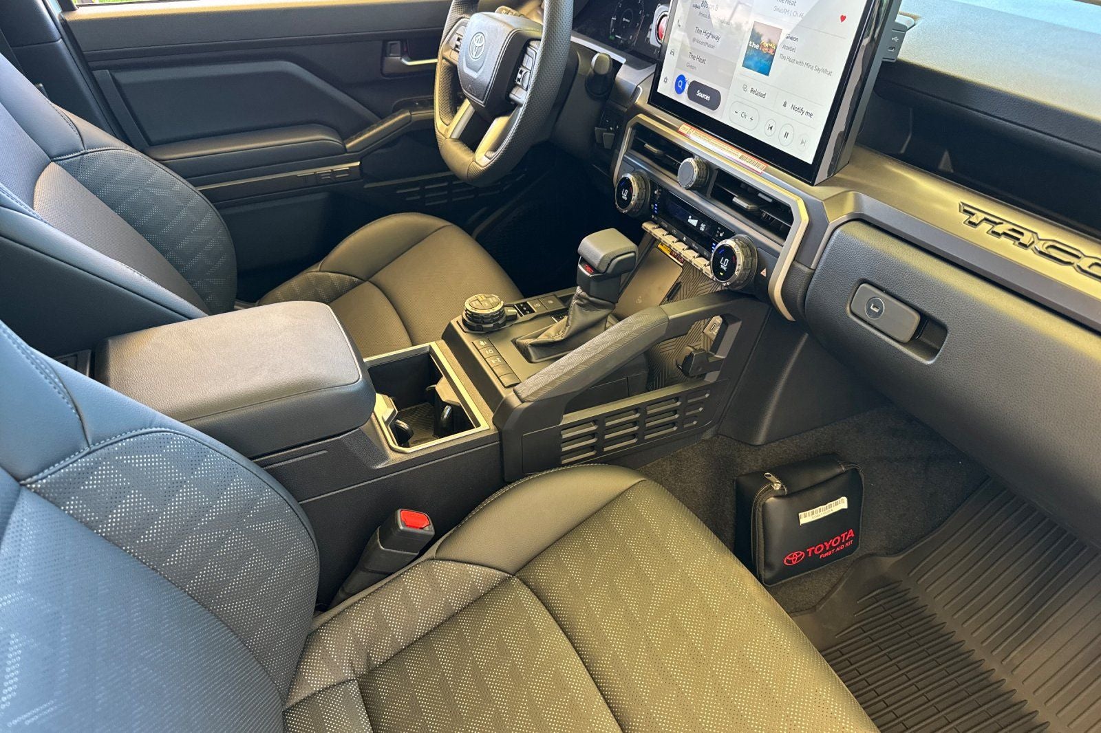 2026 Toyota Tacoma i-FORCE MAX Tacoma TRD Off-Road