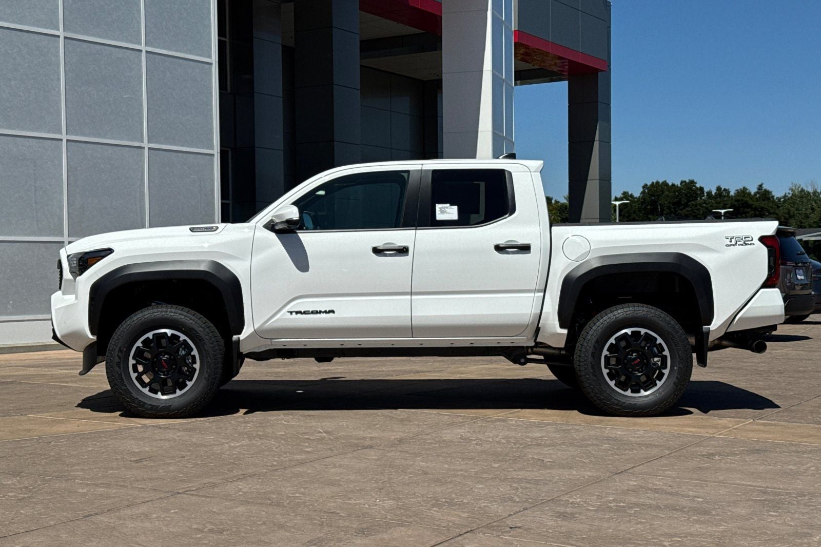2026 Toyota Tacoma i-FORCE MAX Tacoma TRD Off-Road