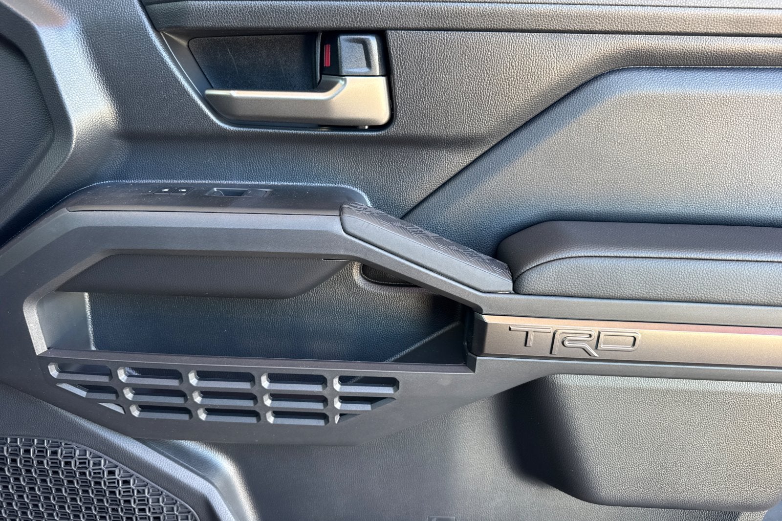 2026 Toyota Tacoma i-FORCE MAX Tacoma TRD Sport