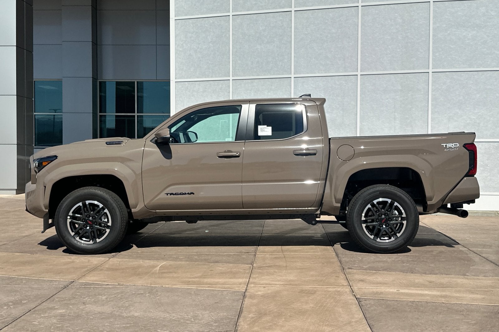 2026 Toyota Tacoma i-FORCE MAX Tacoma TRD Sport