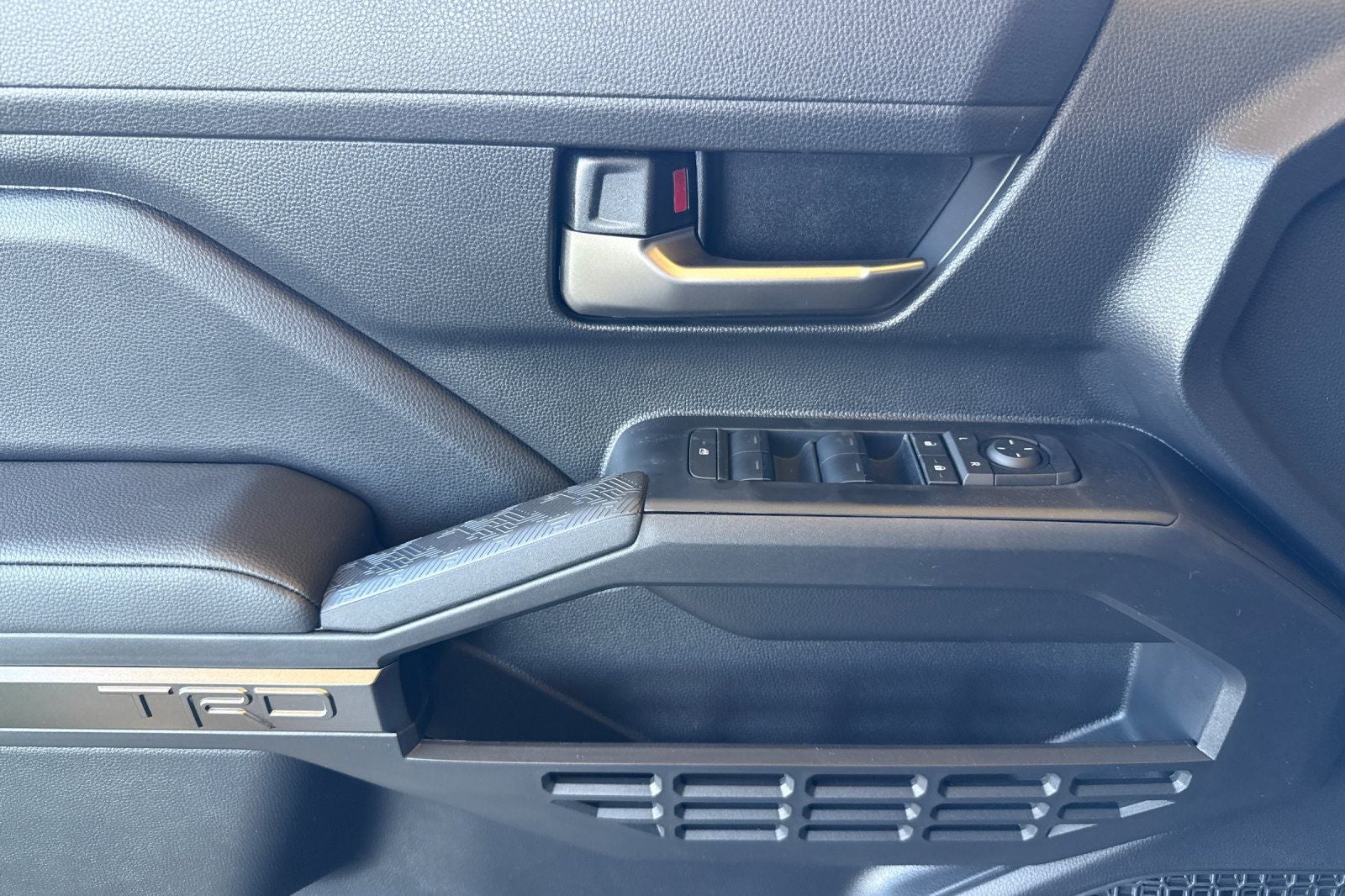 2025 Toyota Tacoma i-FORCE MAX Tacoma TRD Off-Road